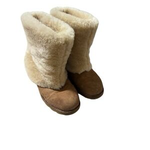 UGG Australia Maylin Suede Shearling Boots Chestnut Brown Cozy‎ Warm Size 7 3220